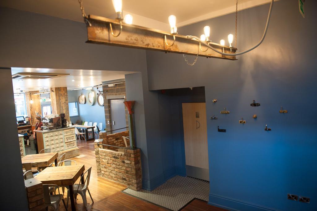 Hotel Forty One Driffield Экстерьер фото