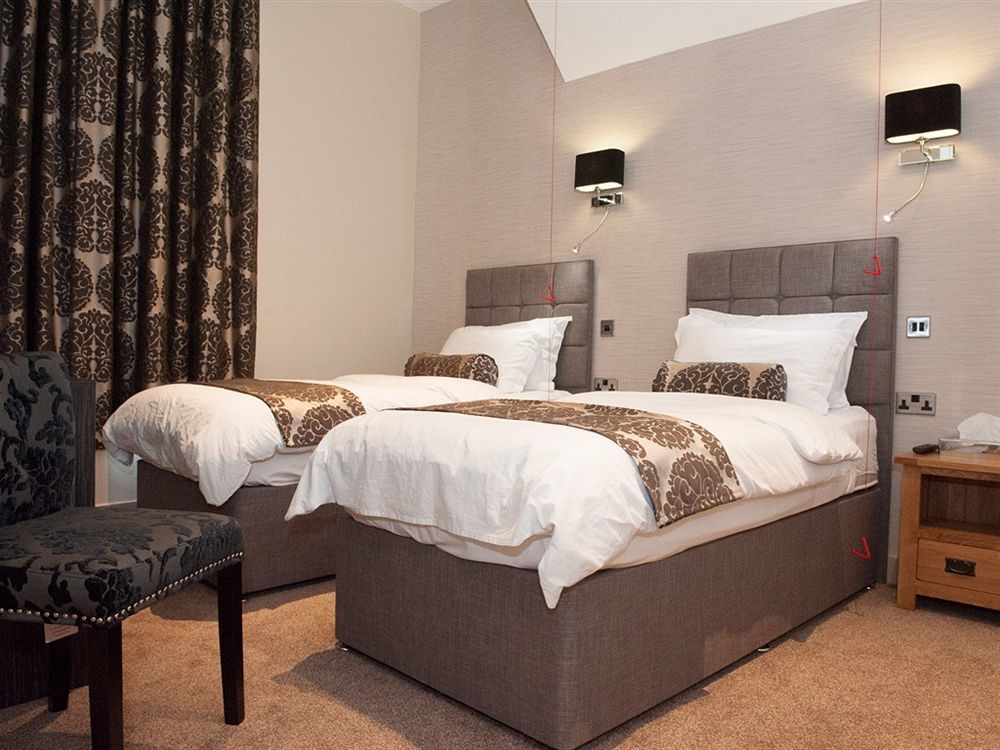 Hotel Forty One Driffield Экстерьер фото